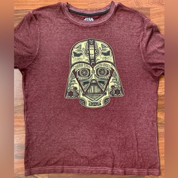 Darth Vader Star Wars Long Sleeve Maroon Thermal Waffle Knit Shirt Size Large - Picture 2 of 6
